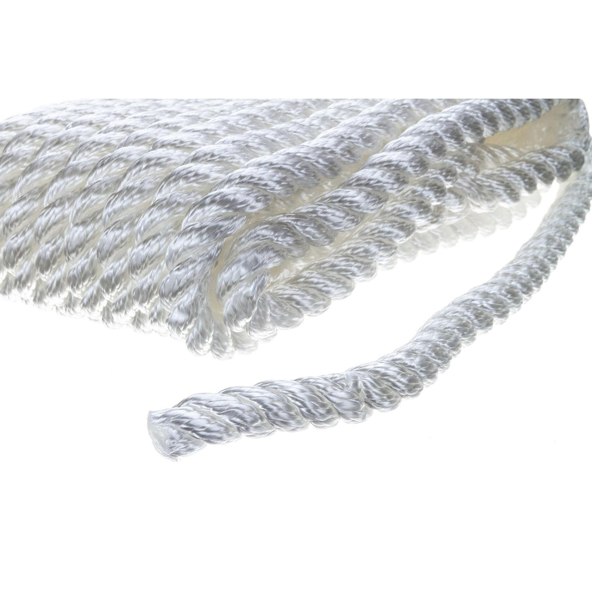 Seachoice - Three Strand Twisted Nylon Dock Line | White | 1/2" x 25' | 42571