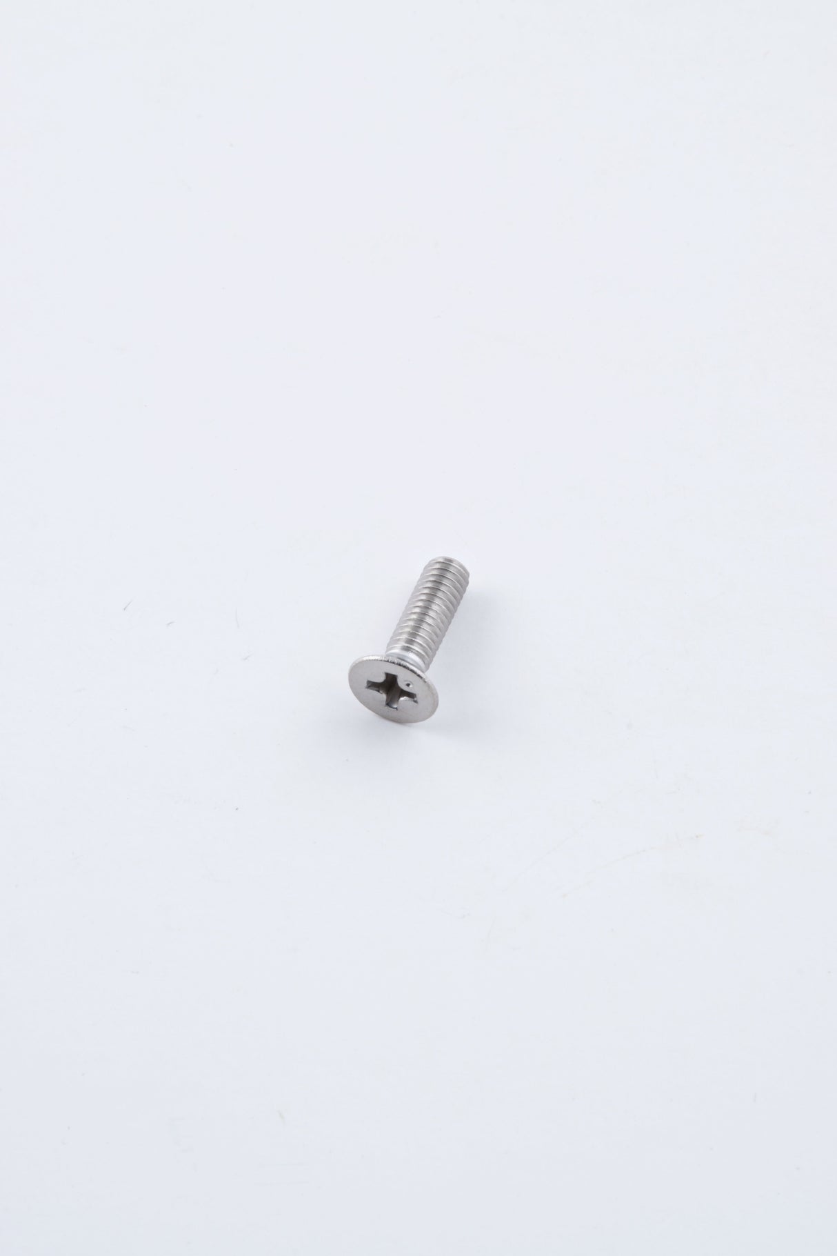 Yamaha - Screw,flat head - 98780-04014-00