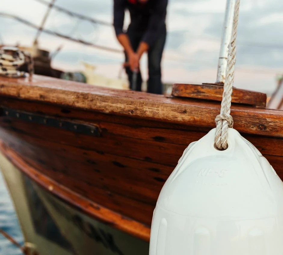 Polyform - NF Series Twin Eye Fender - 5 1/2" x 20" - White - NF3W