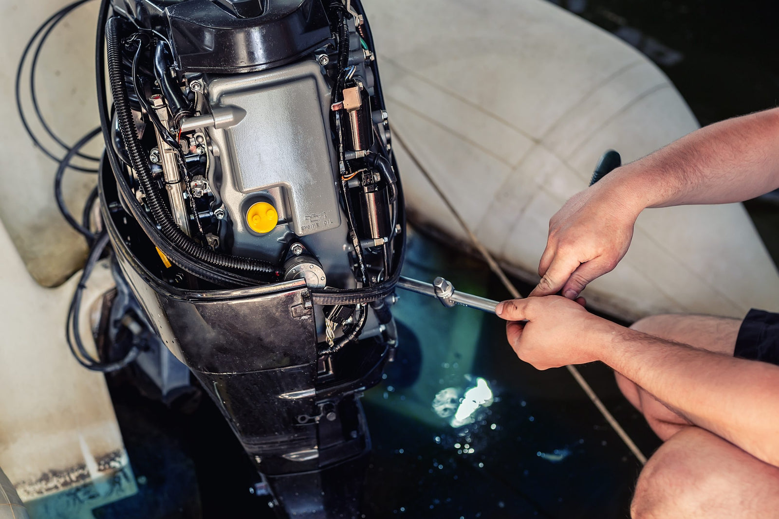 7 Reasons Your Outboard Will Not Throttle Up and How To Fix Them