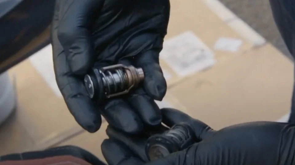How to Change a Yamaha Outboard Thermostat: A Step-By-Step Guide