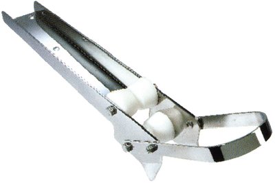Lewmar - Pivoting Bow Roller - Fluke Style - 66840007