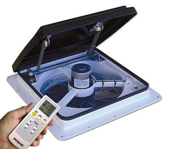 Airxcel - MAXXFAN Plus w/Remote Control, Smoke - 0004500K