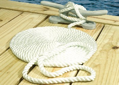 Seachoice - 3-strand Twisted Nylon Dock Line - 3/8" x 10' - 42501 White