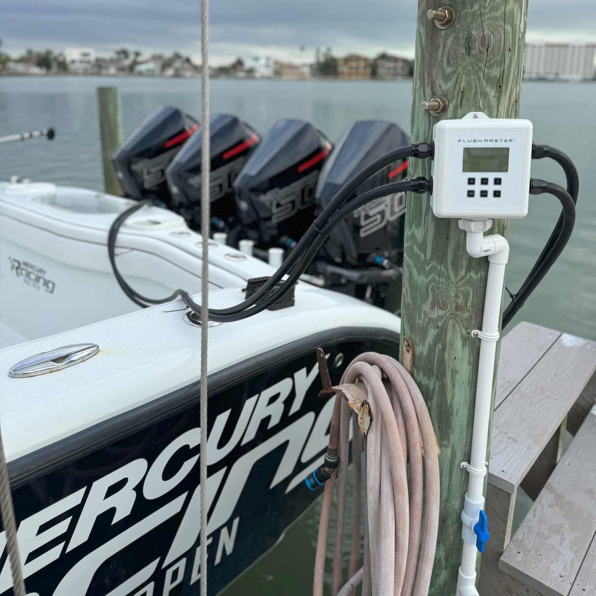 Flushmaster 4-Outlet Outboard Engine Flushing System with Four 20-Foot Hoses - FM4020