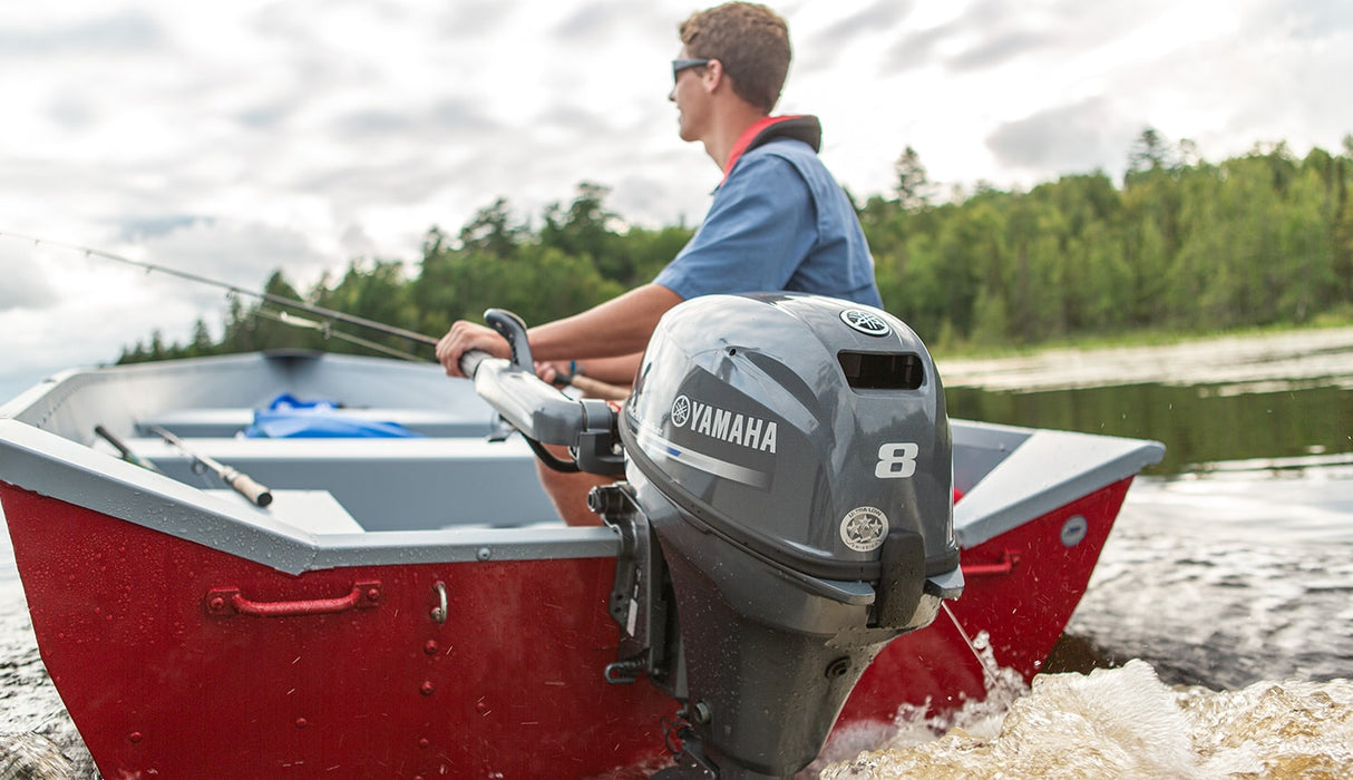 Yamaha F8 Outboard Motor