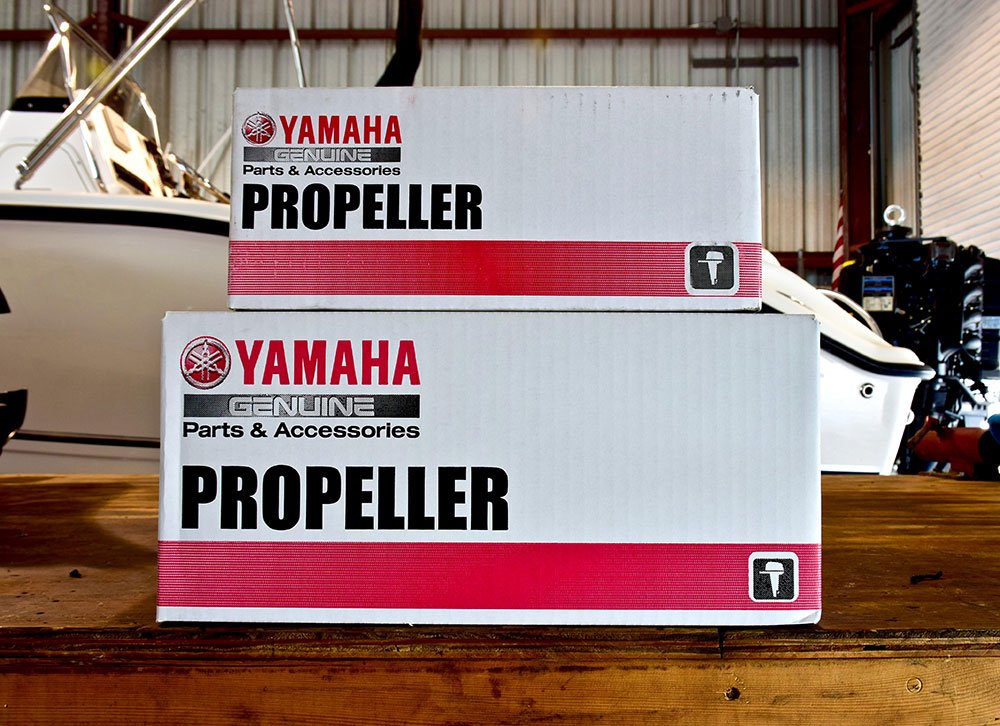 Yamaha F series Aluminum Propeller - 3 Blade - 9.875 Dia - 11.25 Pitch - RH Rotation - 664-45947-01-00
