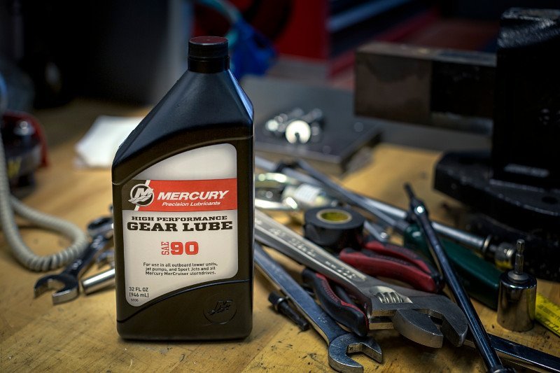 Mercury High Performance Gear Lube Oil SAE90 - Quart - 92-858064K01